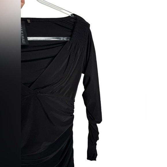 Norma Kamali | Tara Long-Sleeve Deep-V Ruched Stretch Jersey Midi Dress Black XS - Picture 4 of 9